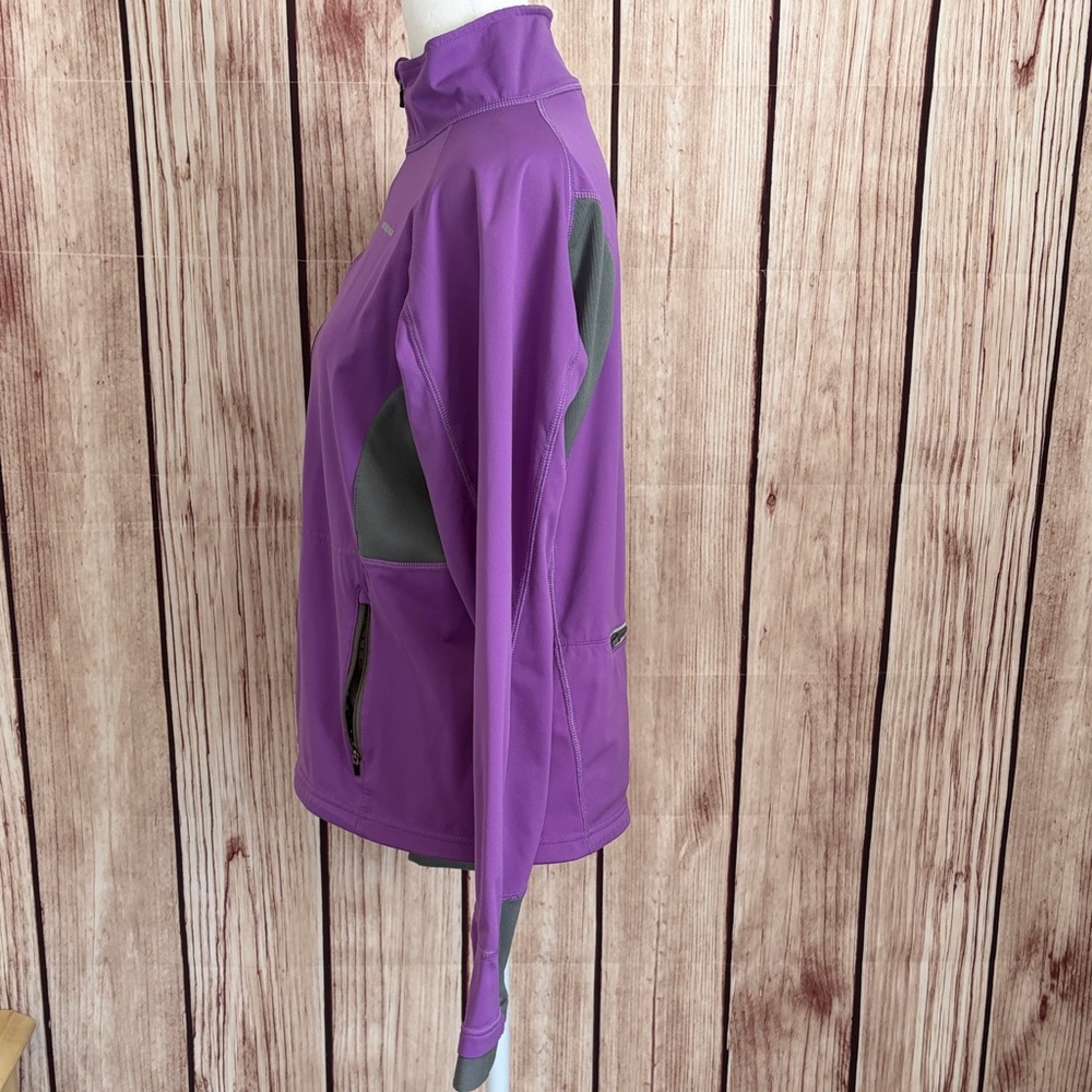 Patagonia Women's Polartec Base Layer Purple and Gray Jacket Size medium - Picture 5 of 11